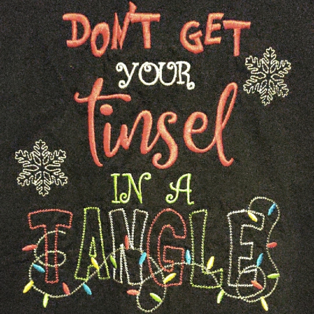 Gildan Black Tee with Festive Print - Picture 3 of 3